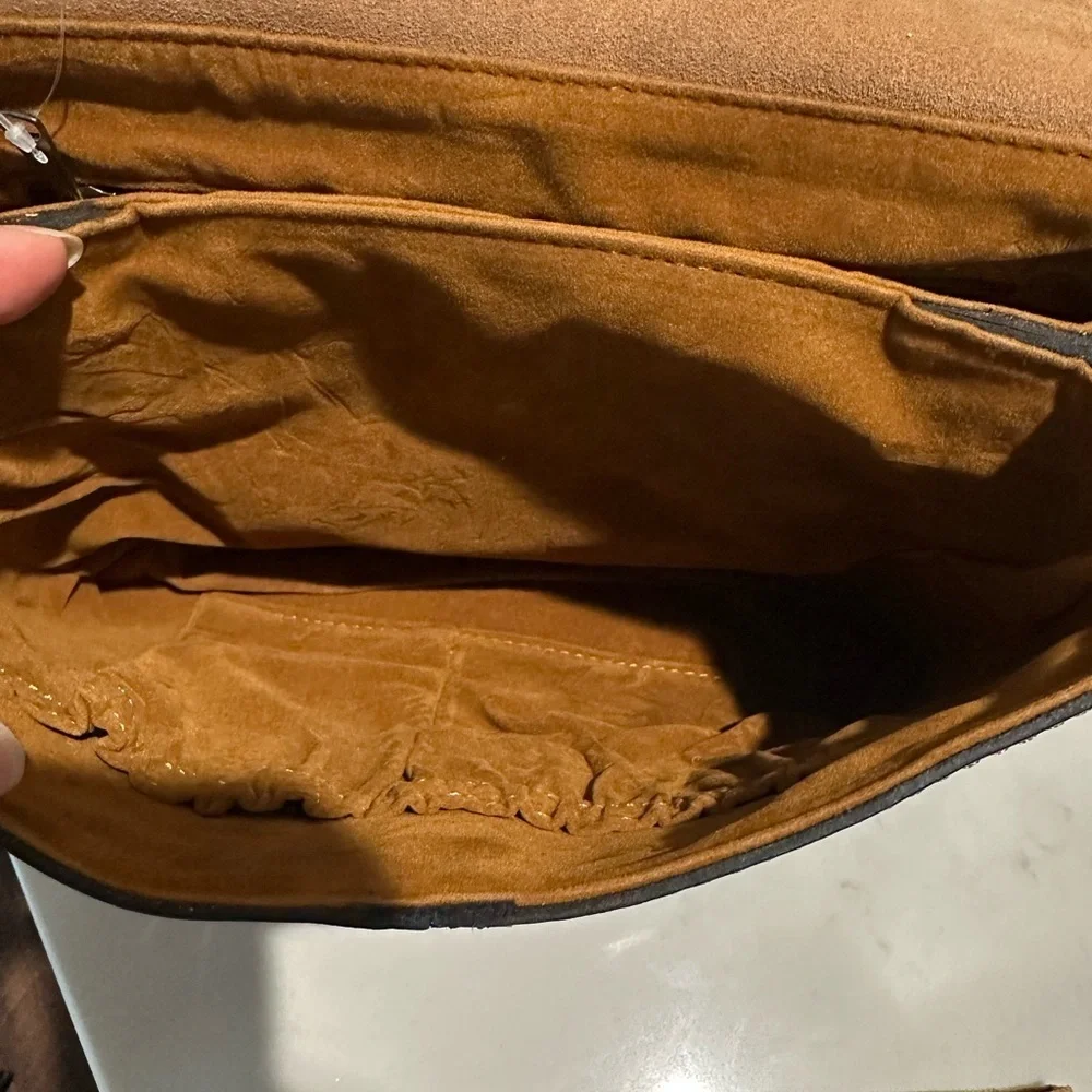 Patricia Nash Satchel with Gold Clasp Leather Crossbody Bag Brown/black